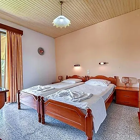 Hotel Ionis